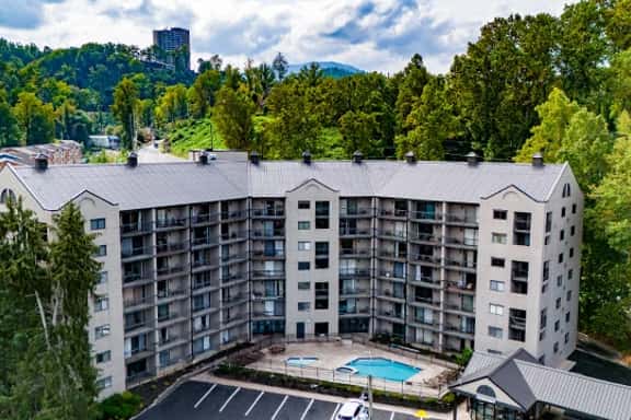 Downtown Mountain View - Image 1